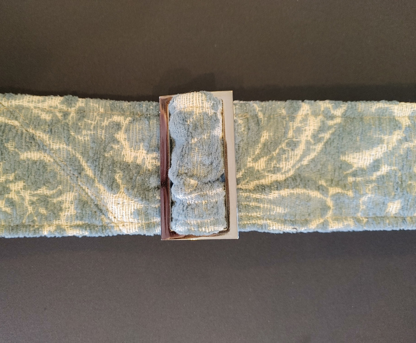 (New) 39"-67" Brokade Fabric